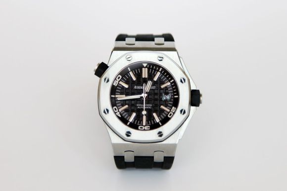 大熊谈表：男人的毒物——AP爱彼经典15703