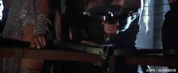 “*博兰**之牙到铁血战士”现代弓箭们的电影传奇