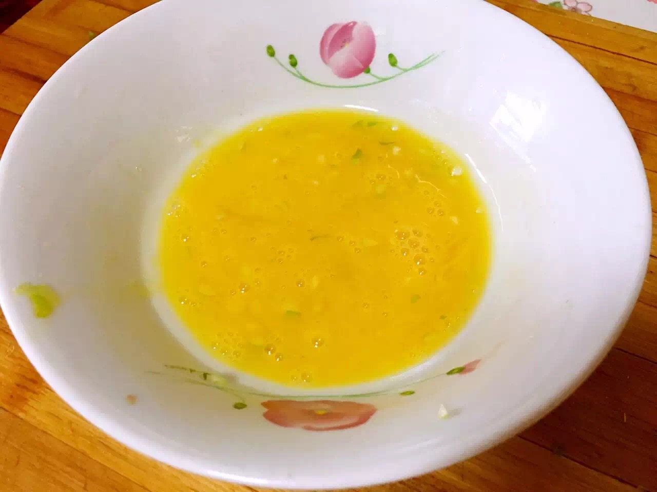 摊鸡蛋怎么摊的更好吃,怎么摊鸡蛋才圆