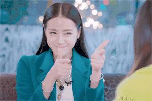 杨幂迪丽热巴身材对比同屏,杨幂迪丽热巴颜值混剪