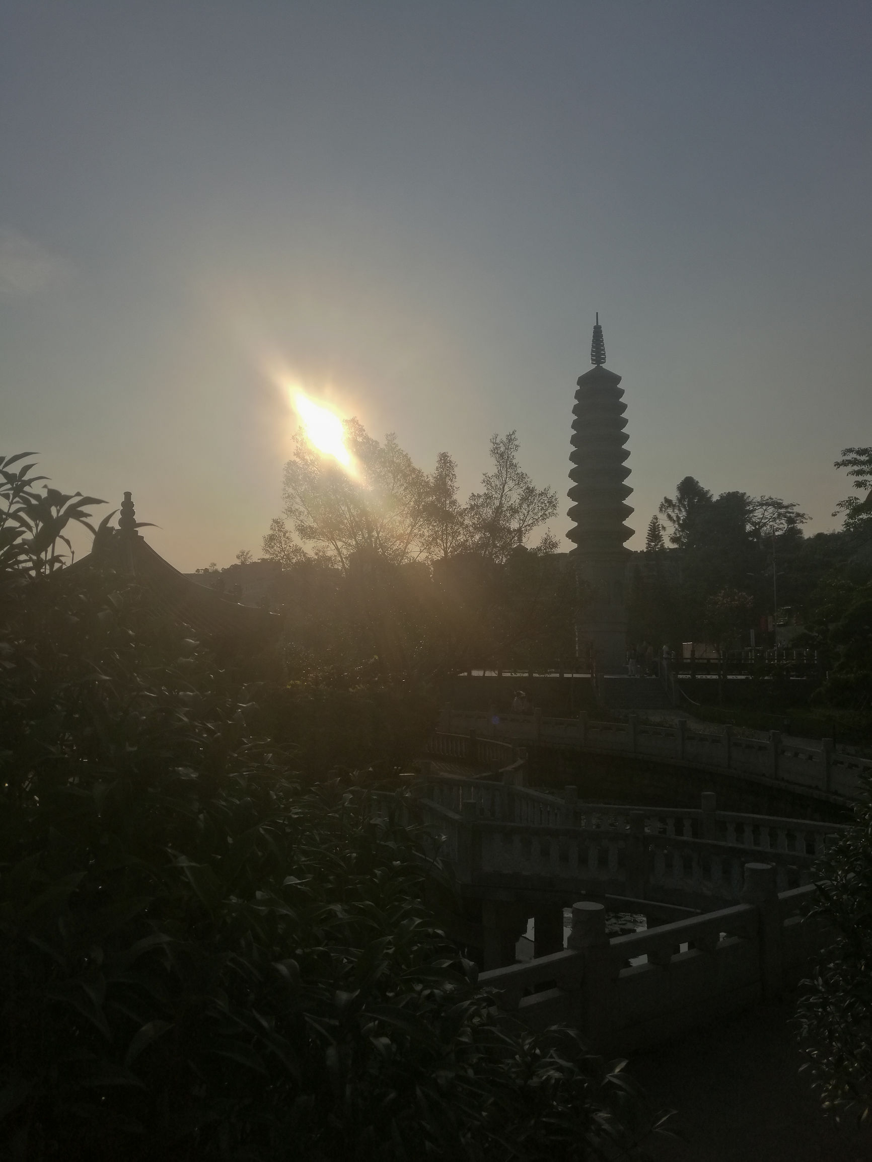 手机旅拍：厦门大学南门外的南普陀寺