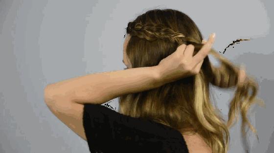 仙女式花环编发,戴头顶花环编发教程图解