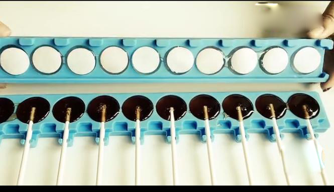 星空棒棒糖吃起来有没有味道,做一颗棒棒糖