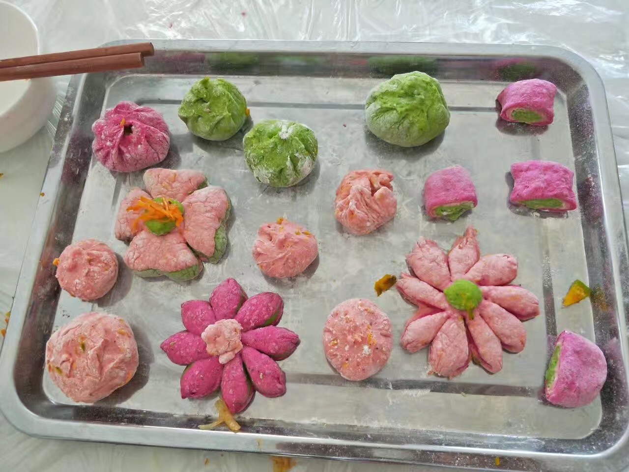 孩子吃饭不挑食需要补钙吗,孩子不爱吃馒头面食碳水怎么补充