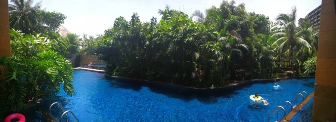 带着老妈和宝贝游三亚（两家铂尔曼和亚龙湾红树林度假之旅）