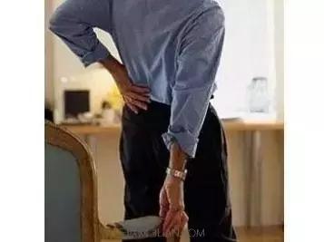 腰椎突出压迫坐骨神经痛怎么治疗,坐骨神经痛单侧屁股痛怎么治疗呢