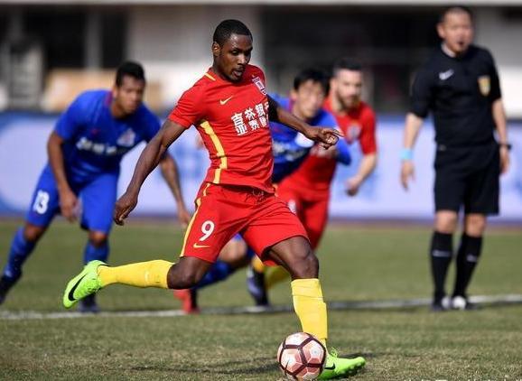 从水货到功臣,曾间接导致铁帅下课的他,今让亚泰“复活”