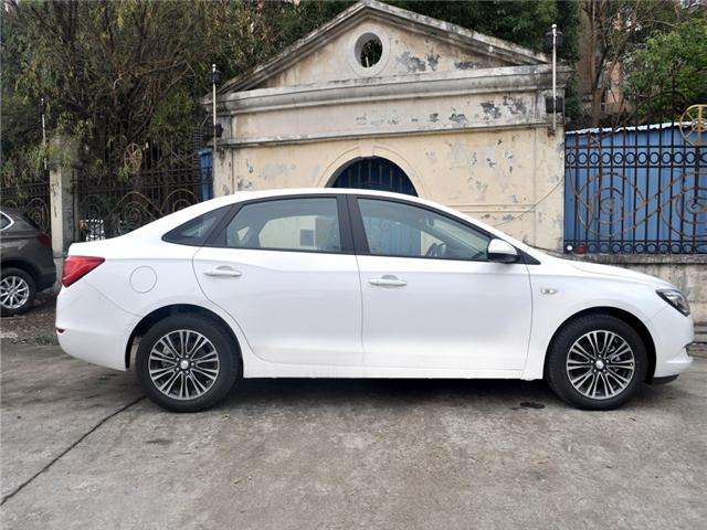 不知不觉新车已开三个月了,朗逸又一款强劲对手新车