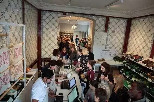 商业：新零售业又冒出新笋，这次谁会来分一杯羹呢