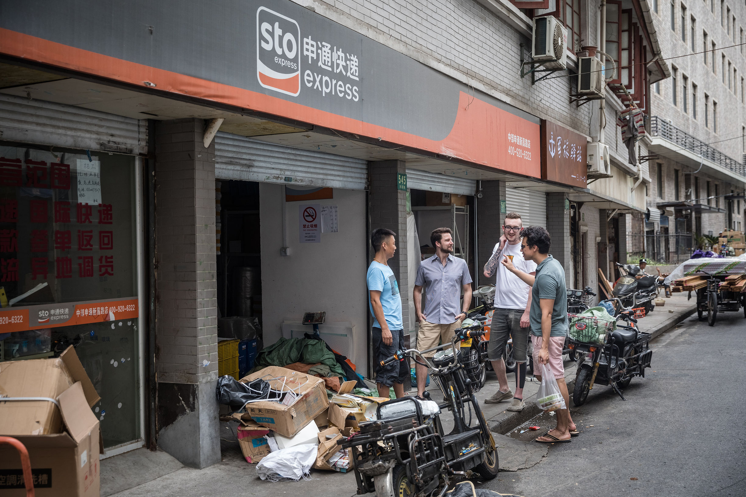 中国电商帮国外卖货,中国网购三大电商巨头