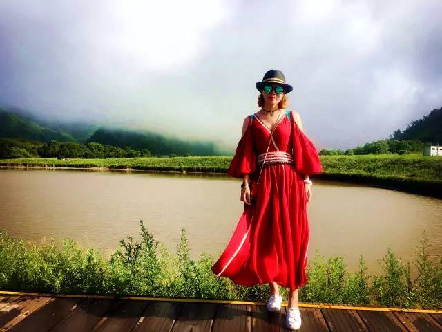 北纬30°神秘之境,在高山草甸、追逐鹿群,这里美的像天堂!