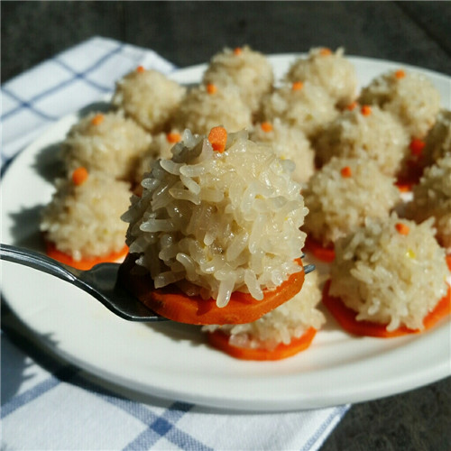 家常蒸糯米丸子的4种做法,咬一口糯米丸子