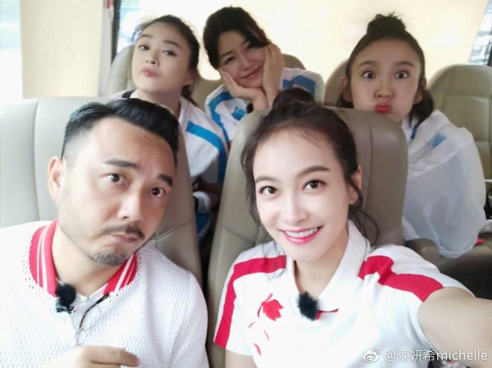 陈妍希关之琳综艺,陈妍希与关之琳合照