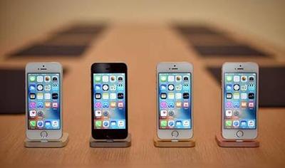 新买手机出现死机可以要求换吗,手机卡死然后黑屏开不了机