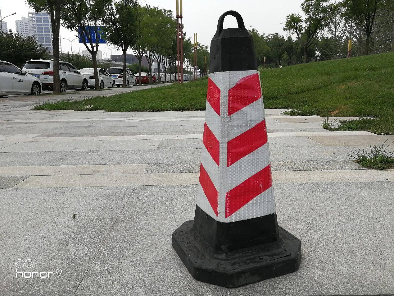 荣耀v9和荣耀9的性能有什么区别,荣耀9和荣耀v9哪个好值得买