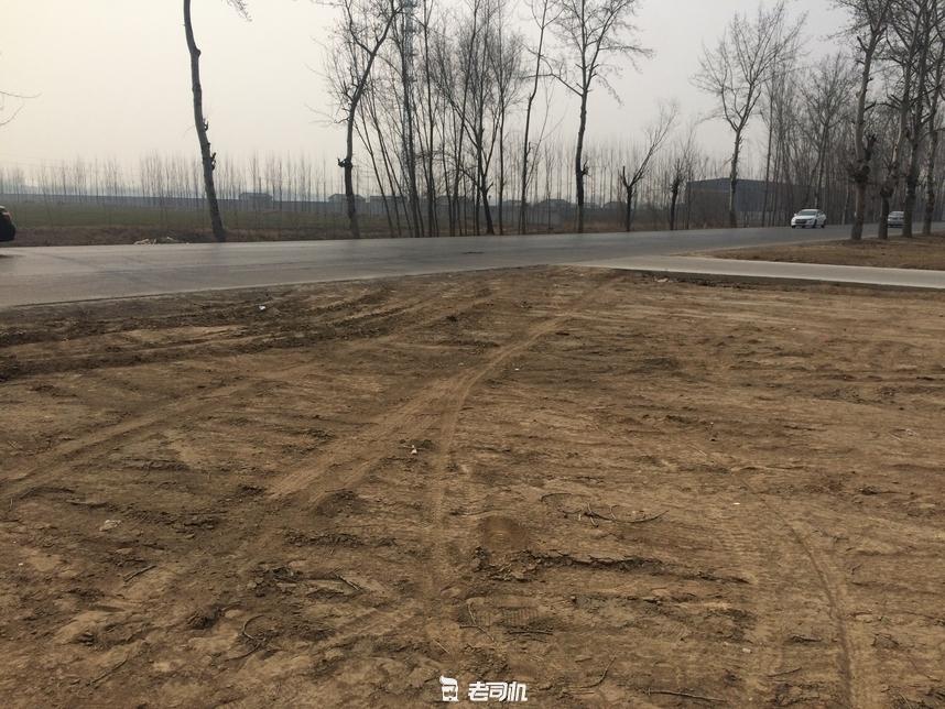 车撞树上了都有哪些地方坏,我的车撞了对方全责怎么理赔