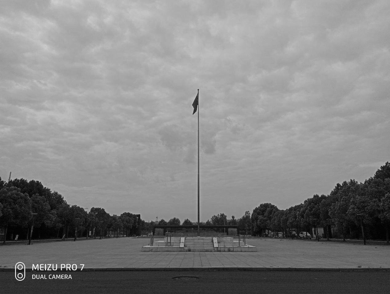 魅族pro7现在值得购买吗,魅族pro7现在值得入手