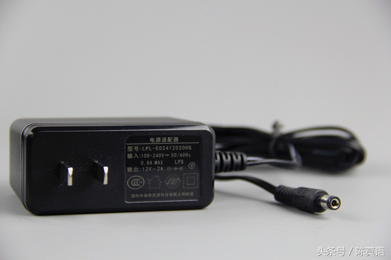 还在用路由器挂积分兑会员?快来看看这款下片赚钱两不误的新路由