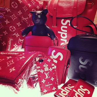 Supreme｜我立志从头到脚从身到心掏空你的钱包