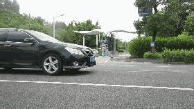 12.6万公里的凯美瑞，底盘还能如此干爽，怪不得保值率那么高