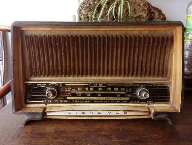 一代人的回忆女声,回忆听收音机的时光