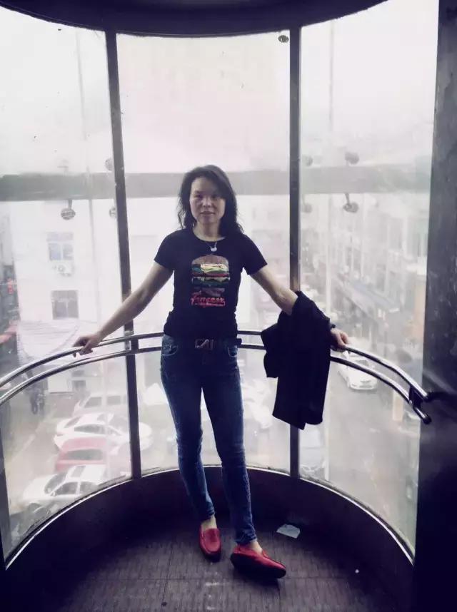 健身三年减肥40斤有了马甲线,健身瘦出小蛮腰