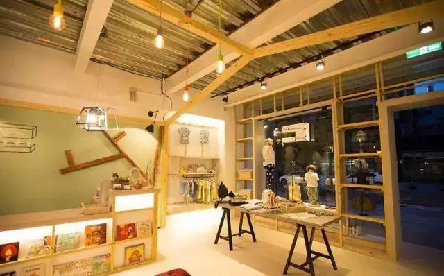 想加盟一线品牌童装去哪找,卡儿菲特品牌童装加盟