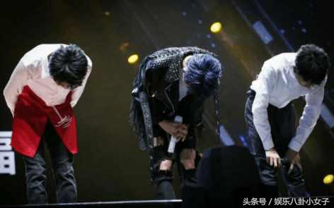 易烊千玺三小只演唱会同台跳舞,三小只易烊千玺现状