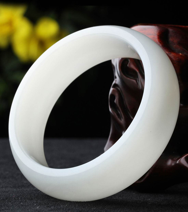 最全的玉手镯保养方法，一个都不能少！