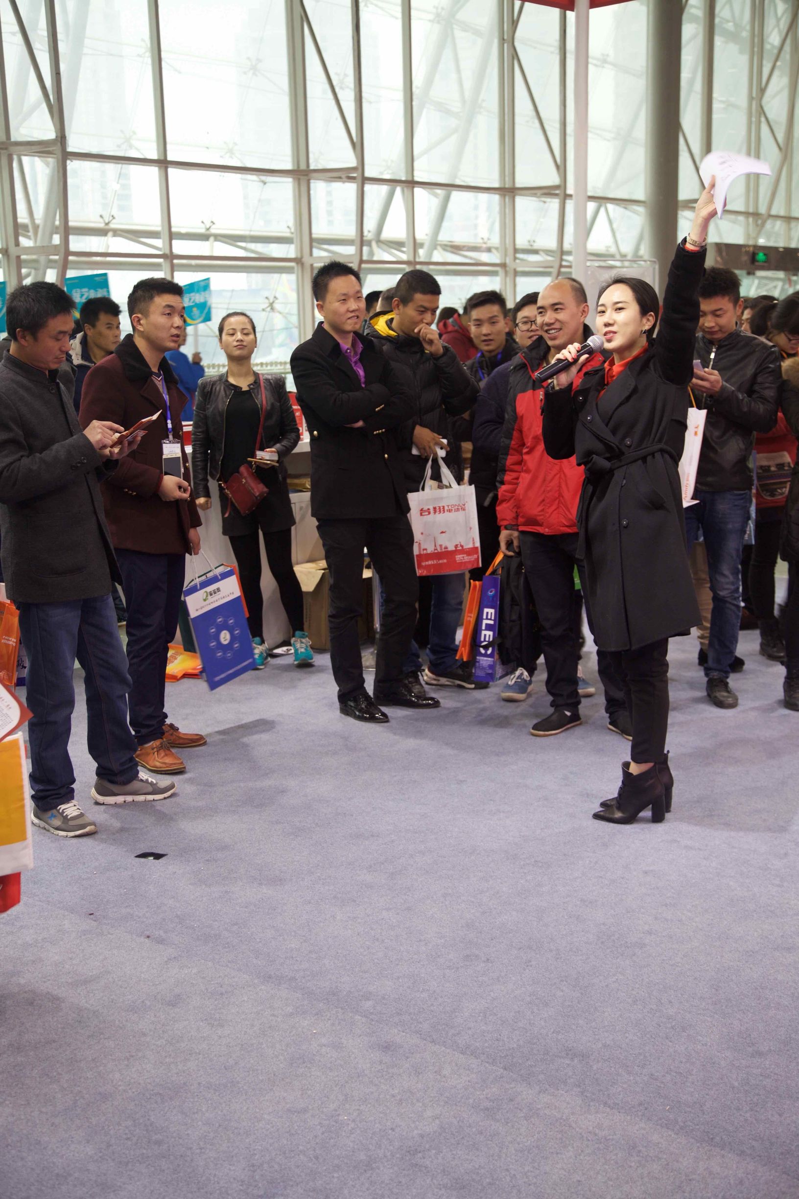 高科技秀场开幕式,展会现场高科技