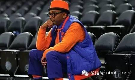 五大囧！神唠叨使公牛关键时刻五秒违例！这个歌手到底什么来头？