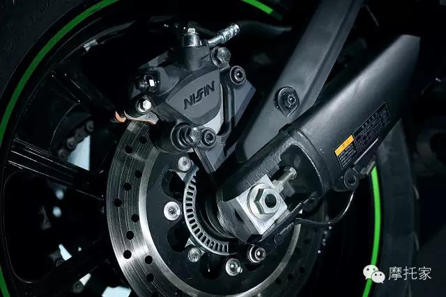 川崎650小火神对比cm500,小火神川崎650最高速度能达到多少