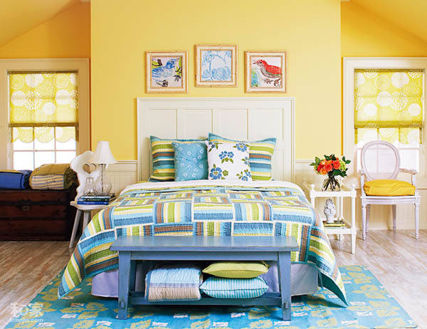 卧室很小床尾怎么设计,卧室床尾那面墙怎么设计