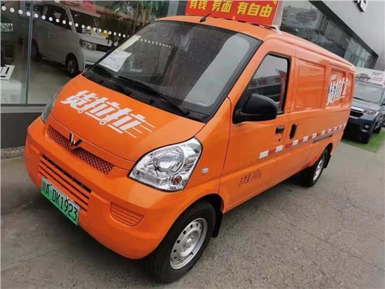 五菱货拉拉挣钱吗,五菱小卡货拉拉一月能赚多少