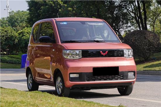 qq冰淇淋与宏光miniev销量对比,宏光miniev哪一款最值得买