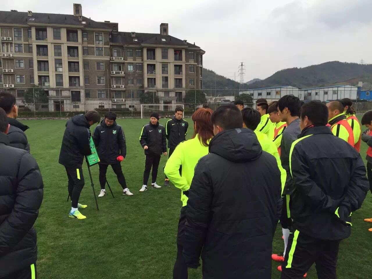 绿城北上挑战“黑马”石家庄!来玩竞猜,赢主场球票!