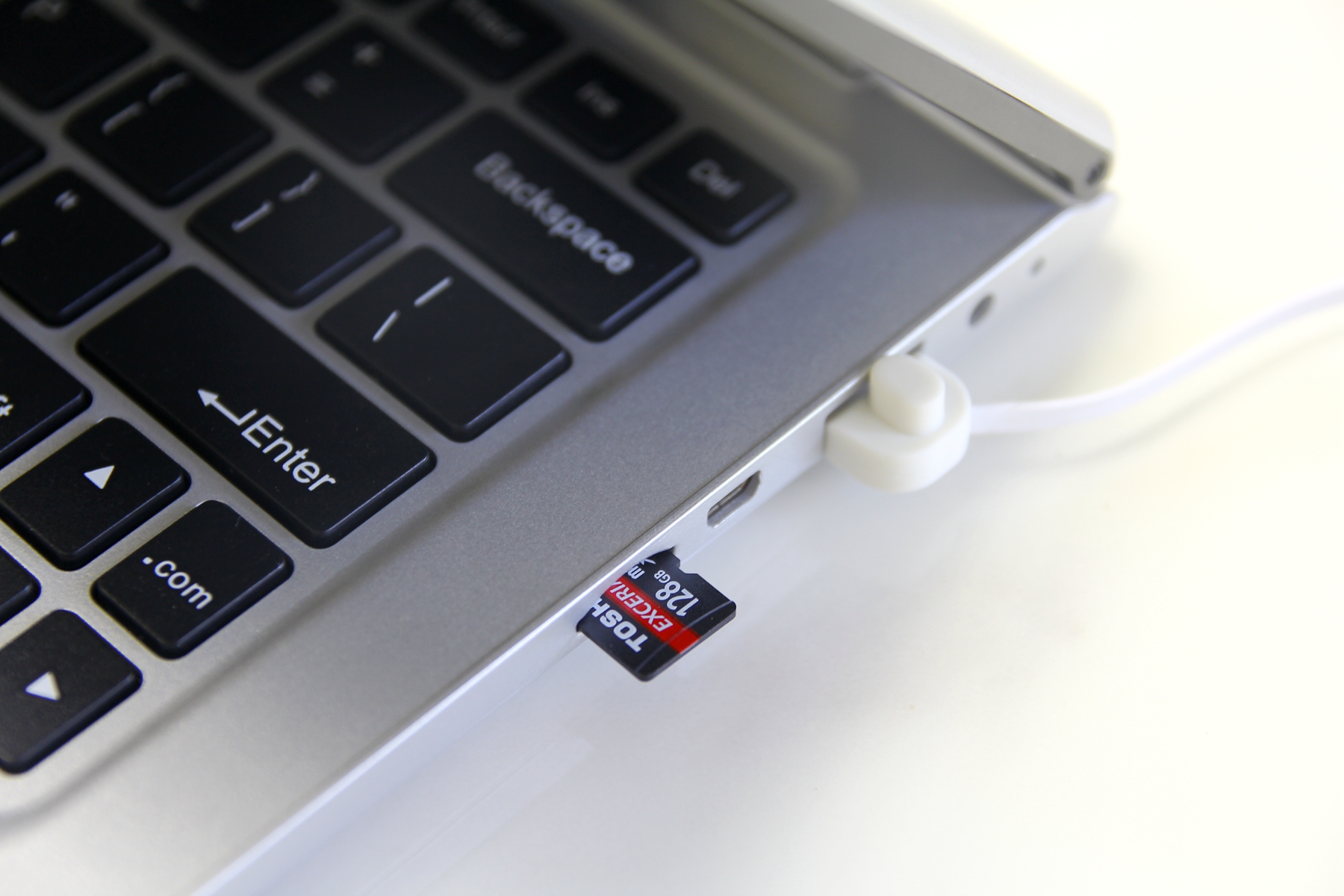 比sd卡还好的卡,比sd卡快的内存卡