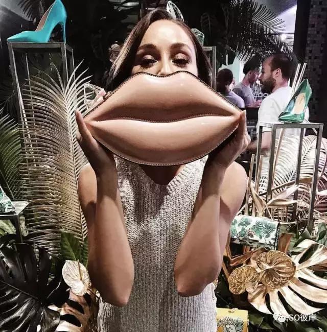 加拿大aldo品牌,枫叶国flora