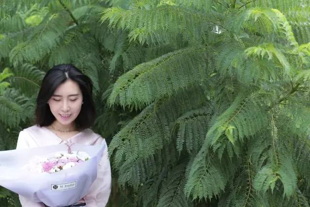 这家三位女掌门人的花店，席卷了成都时尚圈和文艺圈