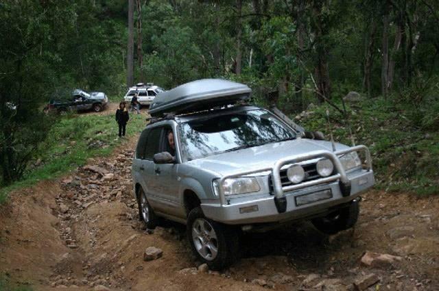 越野车配置越简单越好,买越野车不玩越野