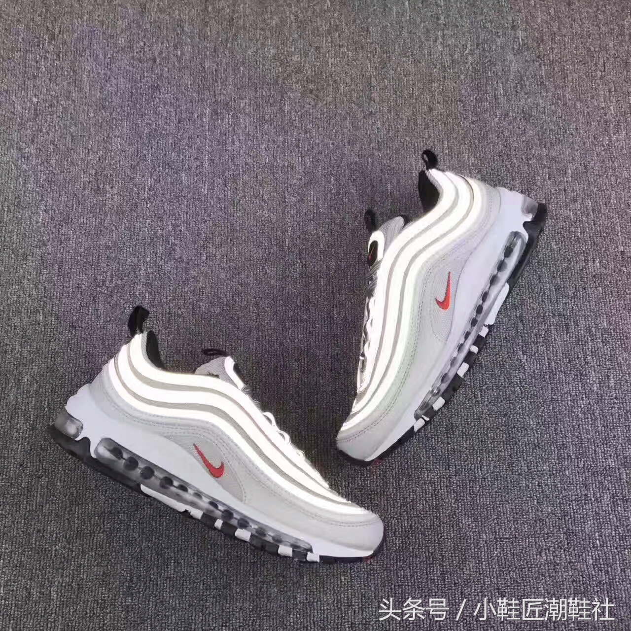 鞋评：NKAIRMAX97银*弹子**来袭，热度不减当年！