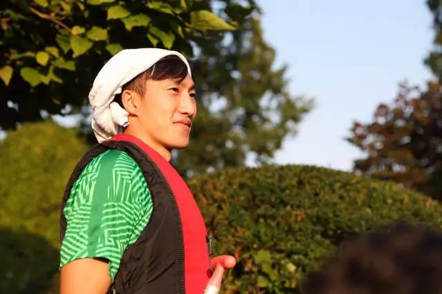 自制皮划艇比赛,野外徒步五公里拉练日记