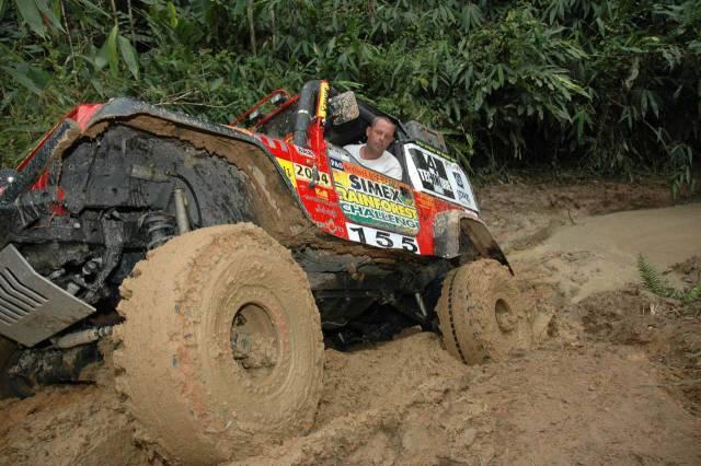 四驱suv有没有必要买带差速锁的,两驱suv有必要装差速锁吗