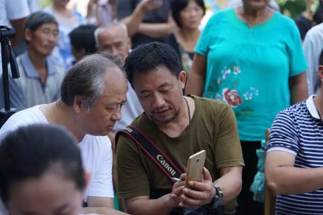 火山小视频为何要去村里办一场互联网史上最土的发布会?