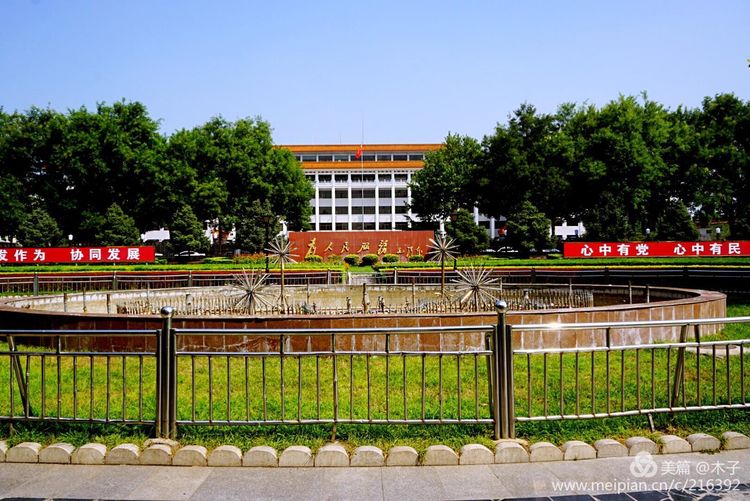 一花一叶总关情，一辆单车游古城，美哉正定！