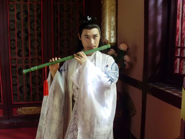 张昌之和张易之真实存在吗,张宗昌与张易之谁更出名