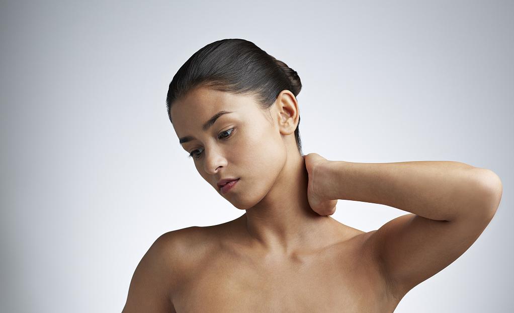 中医专长落枕问诊,中医正骨治疗落枕