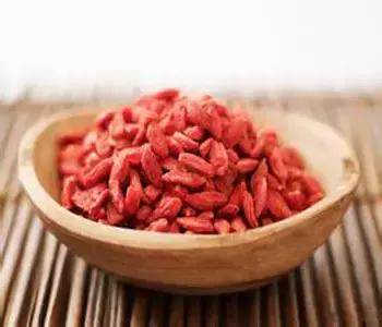 中医养生16个穴位帮你排湿气,中医养生这几种食物越吃湿气越重