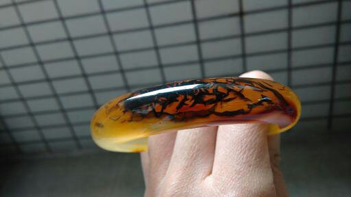 冰彩玛瑙手镯,马料高冰透玛瑙手镯