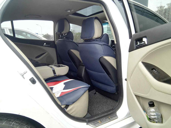 2012东风起亚悦达k5新车多少钱,新到一台起亚k5